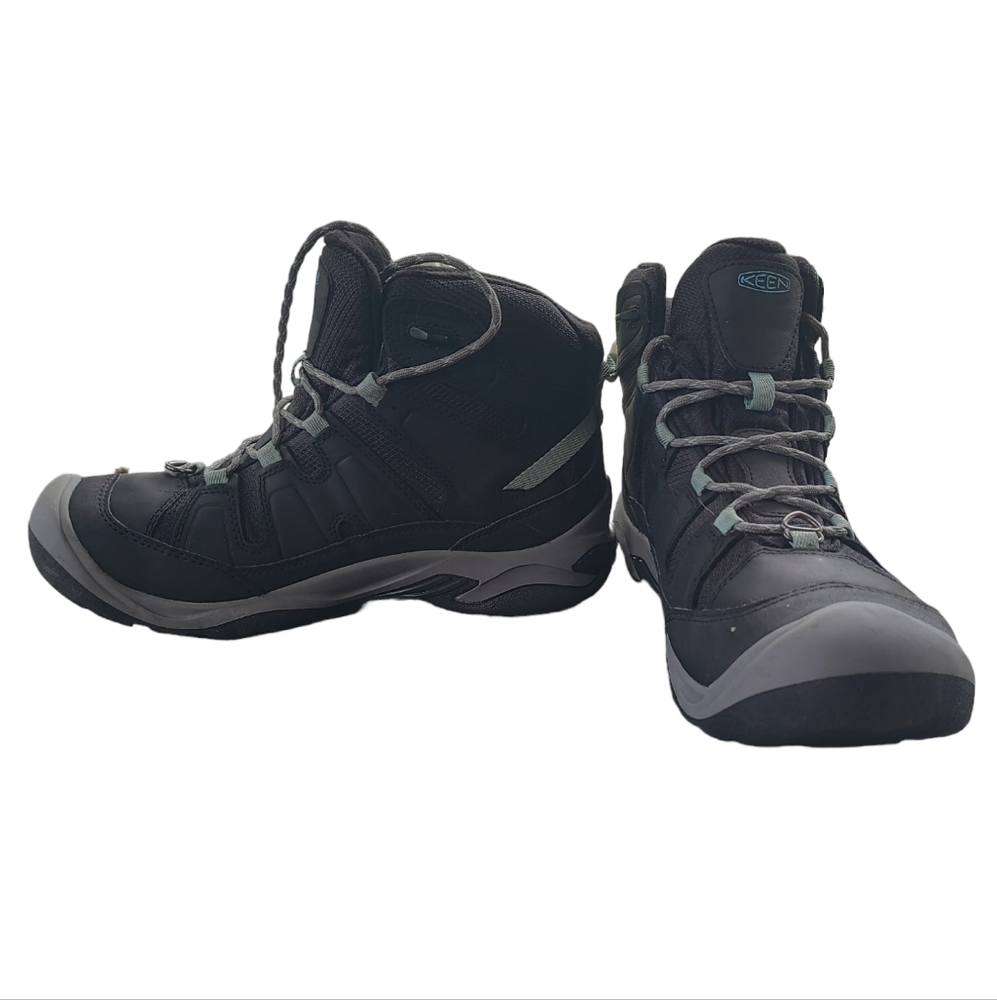 KEEN Women's Circadia Mid Height Comfortable Waterproof Hiking Boots. Size: 10